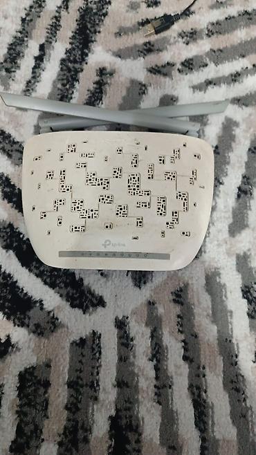 TP-Link simsiz router Xüsusiyyətlər: - Brend/model: TP-Link (üzərində