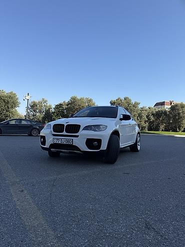 BMW: BMW X6 – ağ rəngli, kupe-siluetli premium krossover. Güclü və dinamik — 4