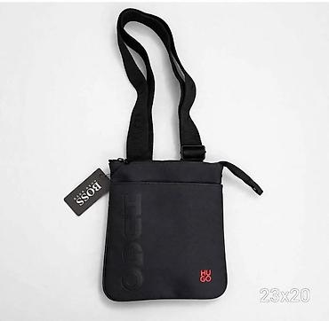 air force platforme: Muška crossbody torbica HUGO - Model: HUGO (vertikalni reljefni logo — 1