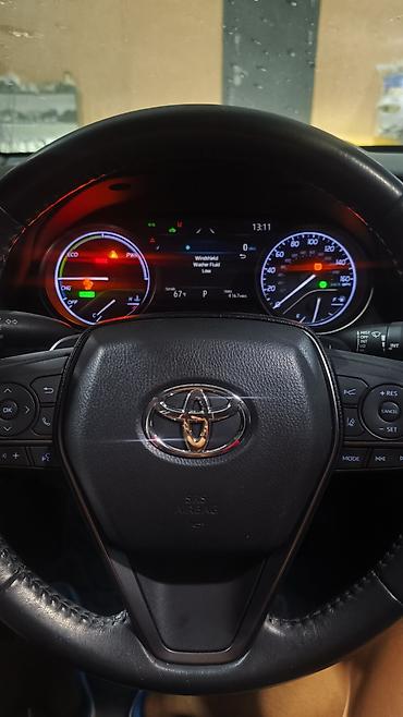 lada 2115: Toyota Camry: 2021 г., 2.5 л, Вариатор, Гибрид, Седан — 5