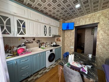 Yeni tikili: 3 otaqlı, Yeni tikili, 100 kv. m — 6