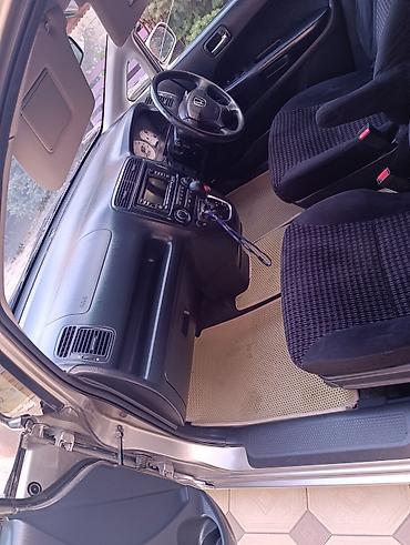 ls 350: Honda Stream: 2001 г., 2 л, Автомат, Бензин, Универсал — 8