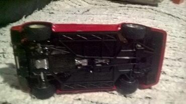 Figurice i makete: Lamborghini Chountach 1988 1 prema 24 Burago — 12