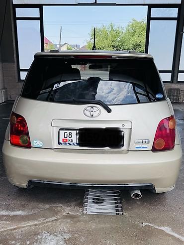 e klass: Toyota Ist: 2003 г., 1.5 л, Автомат, Бензин, Хэтчбэк — 5