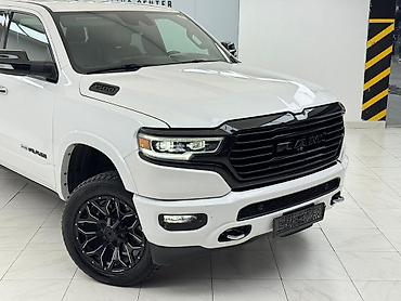 Dodge: Dodge Ram 1500: 2021 г., 5.7 л, Автомат, Бензин, Пикап — 2
