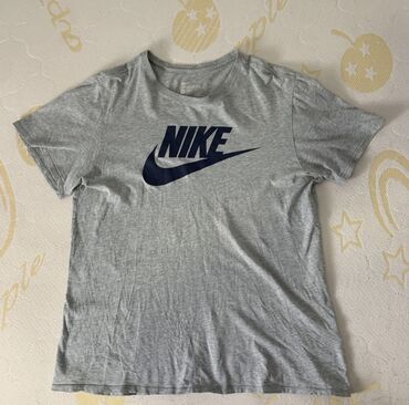 регистрация сибирское здоровье кыргызстан: Мужская футболка, XL (EU 42), Nike, Б/у, цвет - Серый, Бесплатная доставка, Платная доставка