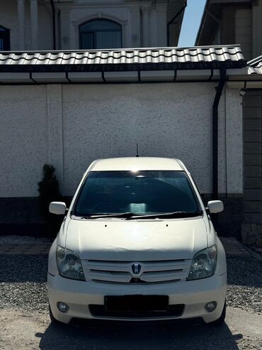 тойота ист стоп: Toyota ist: 2003 г., 1.3 л, Хэтчбэк