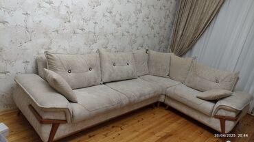 Çilçıraqlar: Künc divan