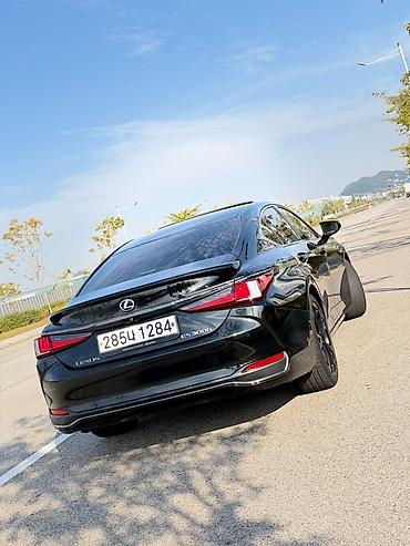 нх лексус: Lexus ES: 2021 г., Вариатор, Гибрид, Седан — 4