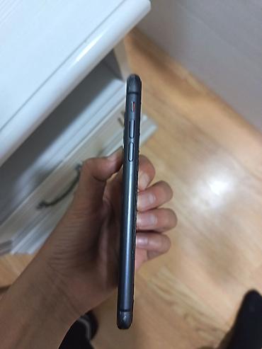 iphone 11 32 gb: IPhone 11, Qara, Face ID — 4