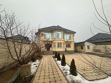 дом комната: Сдаются комнаты в большом особняке для семей и студентов. Адрес — 7