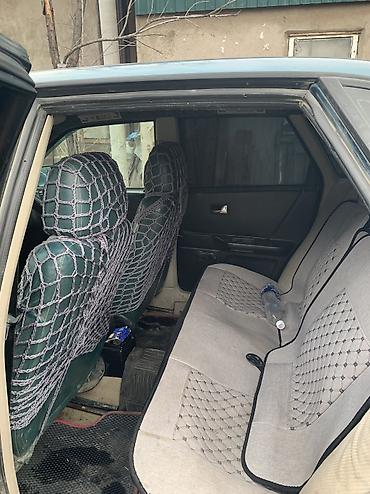 Audi: Audi 80: 1993 г., 2.8 л, Механика, Бензин, Седан — 6