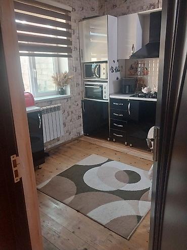 Həyət evləri və villaların satışı: Həyət evi - Tək mərtəbəli, eyvanlı giriş: pilləkənlərlə qaldırılmış — 8