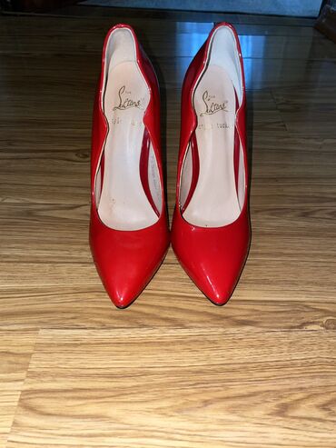 туфли 35 размера: Туфли 36, цвет - Красный