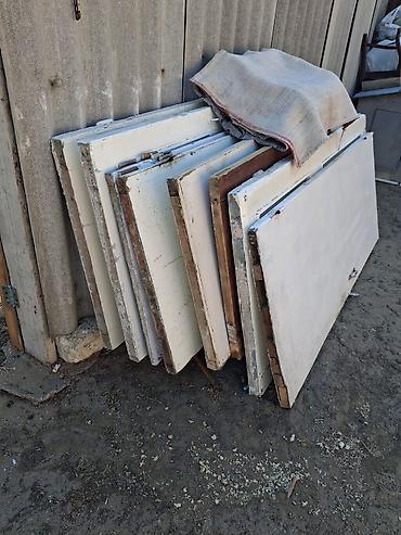 ev otaq qapilari: İşlənmiş Otaq qapısı Zamok ilə, Zəmanətsiz, Ödənişli quraşdırma, Ünvandan götürmə — 2