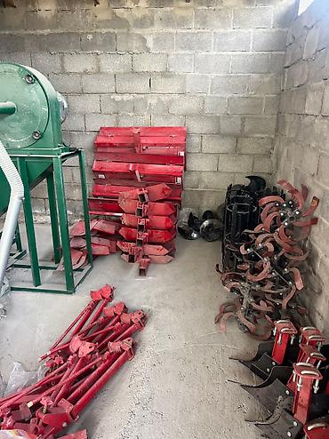 Другие тракторы: Мини трактор, гусеничный, дизель Мини экскаватор, гусеничный дизель 36 — 8