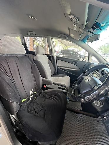 2003: Honda Stream: 2003 г., Автомат, Универсал — 4