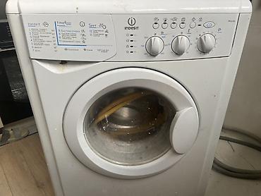 stand: Не работает Стиральная машина Indesit WISL 103 - Тип: фронтальная — 1