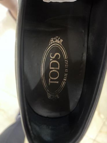245 40 r18: Tod’s italya brendi ayaqqabı 680 azn alınıb 3 dəfə toya geyinilib 270 — 6