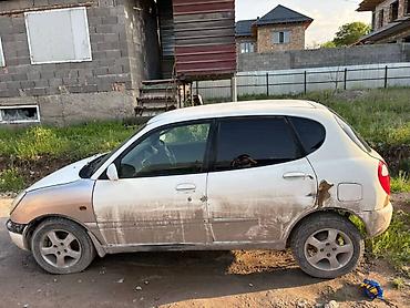 Toyota: Toyota Duet: 1999 г., 0.1 л, Автомат, Бензин, Хэтчбэк — 3