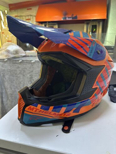 kredit moto: Kask Falcon Bilənlər bilir necə kaskadı 180 Azn alınıb Pul ehtiyac