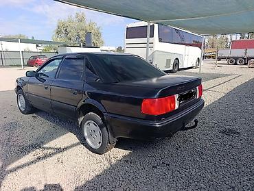 Audi 100: 1992 г., 2.3 л, Механика, Газ, Седан