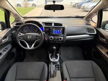 Honda: Honda Fit: 2015 г., 1.5 л, Вариатор, Бензин, Хэтчбэк — 9