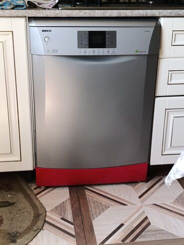 Посудомоечные машины: Посудомойка Beko, Полногабаритная (60 см), Отдельностоящая