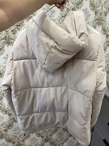 kurtka koja: Puxovik kurtka, Adidas — 2