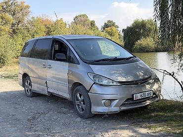 неки: Toyota Estima: 2004 г., 3 л, Автомат, Газ, Минивэн — 5