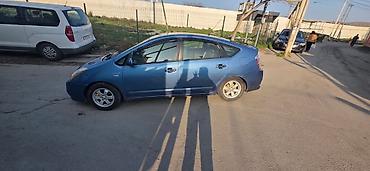 prius 20 spoiler: Toyota Prius (2-ci nəsil) hibrid hetçbek - Rəng: mavi - Kuzov: 5 — 5