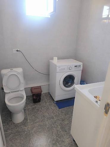 Продажа коттеджей и домов: Продается двухэтажный дом в 130 квадратных метров в районе рынка — 11