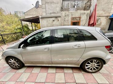 mercedes b class qiymeti: Mercedes-Benz B 200: 1.3 l | 2006 il Hetçbek