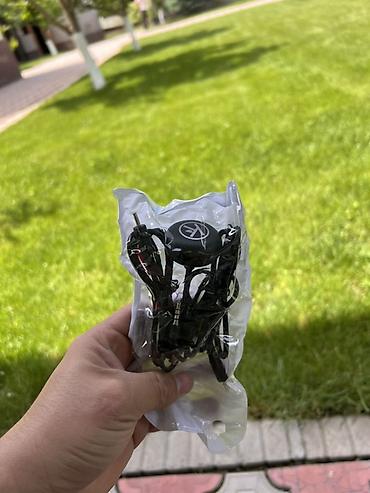 fpv очки: EACHINE EV800 — FPV-очки с приемником 5.8 ГГц
Состояние новое — 7
