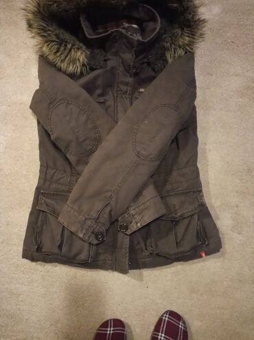 zimska kožna jakna: Esprit, M (EU 38), Jednobojni, Sa postavom