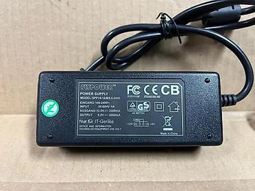 Druga oprema za računare i laptopove: USB 2.0 na SATA/IDE adapter za 2.5", 3.5" HDD i 5.25" optičke drajvove — 6