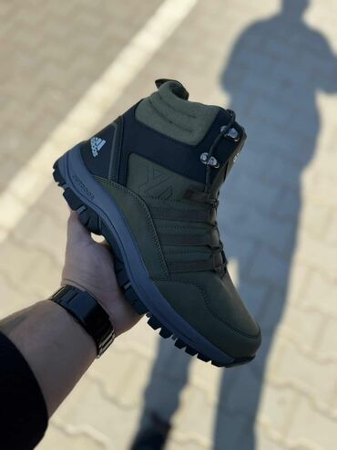 Čizme: Čizme, Adidas, veličina - 46 na lalafo.rs — 2 Čizme: Čizme, Adidas, veličina - 46 — 2