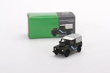 bmx rog: 🟩 Land Rover Defender 90 Pickup – Bronze Green – 1:64 – Mini GT — 1