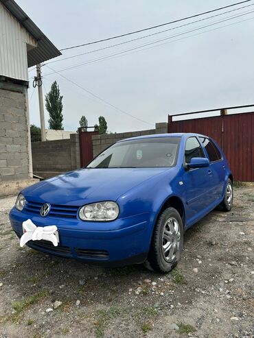 прирора машина: Volkswagen Golf: 2003 г., 2 л, Механика, Газ, Хэтчбэк