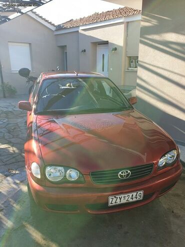 Toyota: Toyota Corolla: 1.4 l. | 2001 έ. Χάτσμπακ — 2