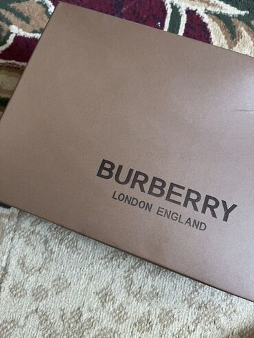 обувь кеды: Кеды Burberry - Модель: низкие кеды с фирменной клеткой Burberry на