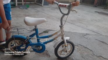 Sve za decu: Deciji bicikli sa pomocnim tockovima. Treba gume da se pregledaju