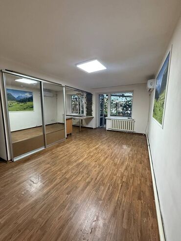 сдаётся квартира шлагбаум: 1 бөлмө, 29 кв. м, Хрущевка, 2 кабат, Косметикалык ремонт