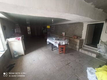 Həyət evləri və villaların satışı: 7 otaqlı, 180 kv. m, Kredit var, Orta təmir — 8