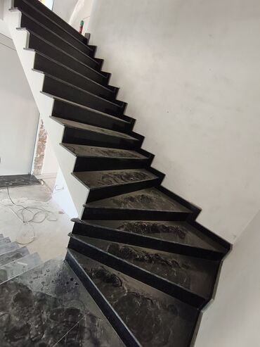 Каменщики: Требуется Каменщик, Более 5 лет опыта — 10