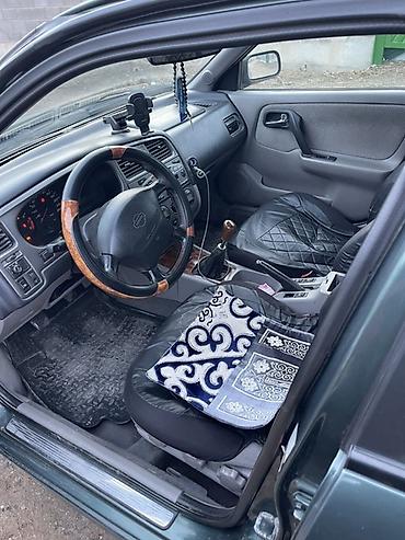 состояния отличное: Nissan Primera: 2000 г., 1.8 л, Механика, Бензин, Седан — 7