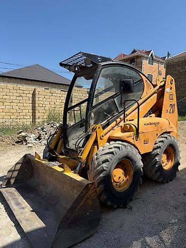 запчасти портер 1: Satılır ön yükləyici mini texnika – **Амкодор 211** Tikinti, abadlıq — 3