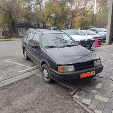 Volkswagen: Volkswagen Passat: 1991 г., 1.8 л, Механика, Газ