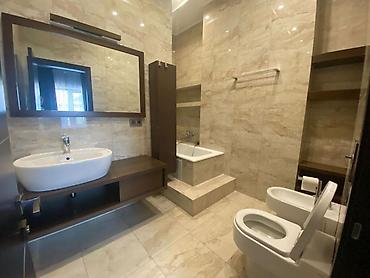 Долгосрочная аренда домов: 350 м², 5 комнат, Парковка, Амбарная, Утепленный — 25