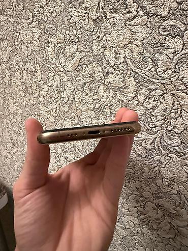 Apple iPhone: IPhone 11 Pro, 256 GB — 7